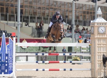 JB’s Hot Stuff awarded the Twemlows British Showjumping Scholarship